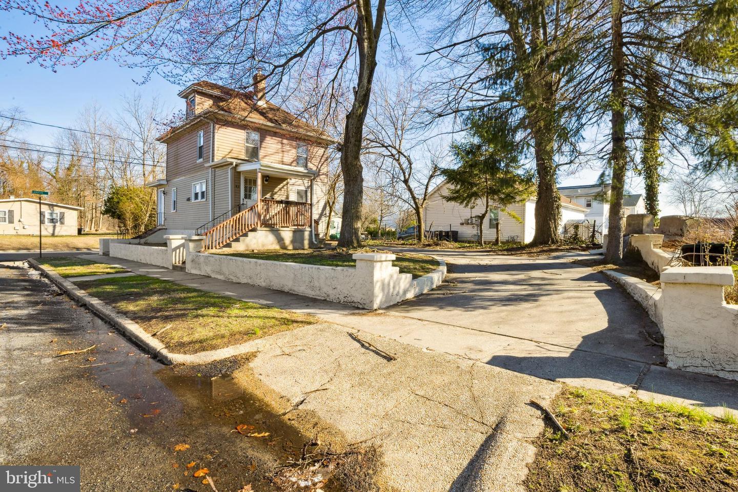 Bellevue Ave, Woodbury, NJ 08096