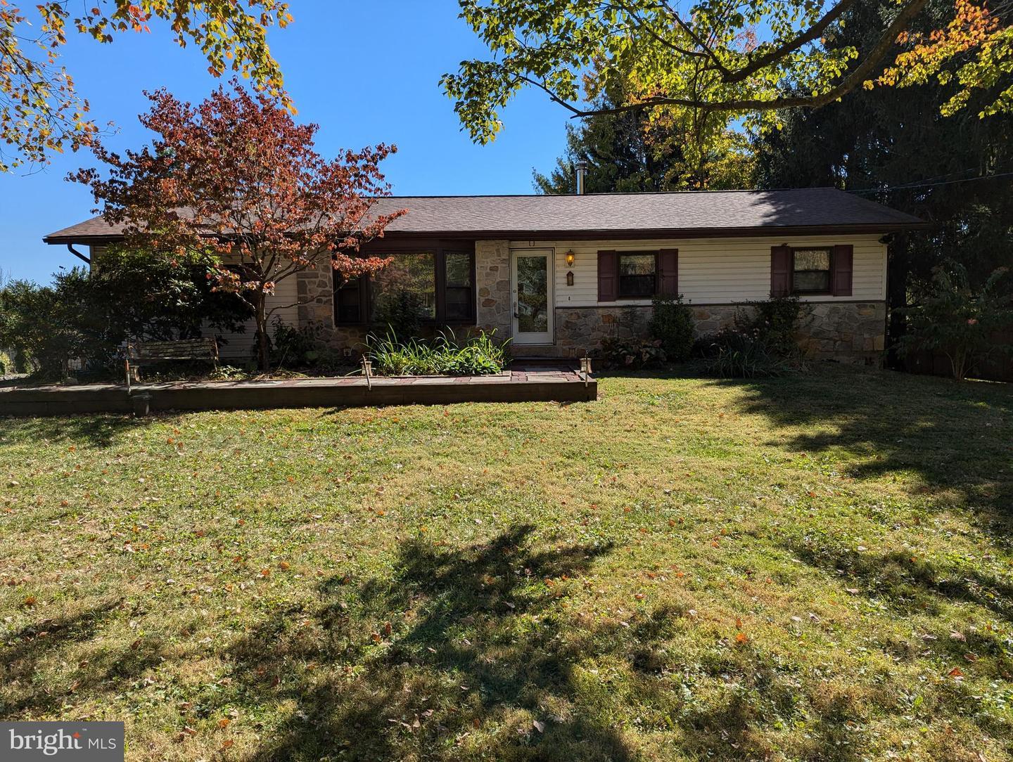 Groveland Rd, Pipersville, PA 18947