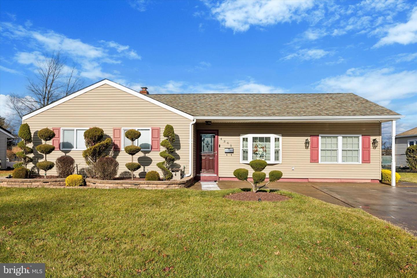 Concord Dr, Feasterville Trevose, PA 19053