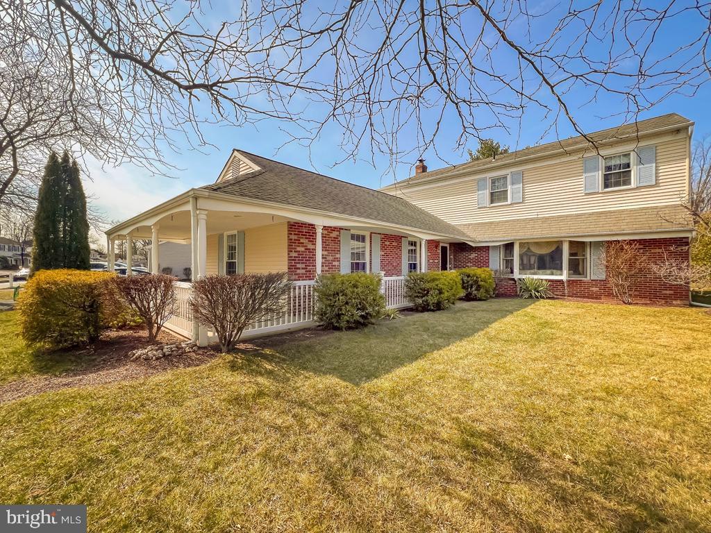 Atkinson Ln, Langhorne, PA 19047