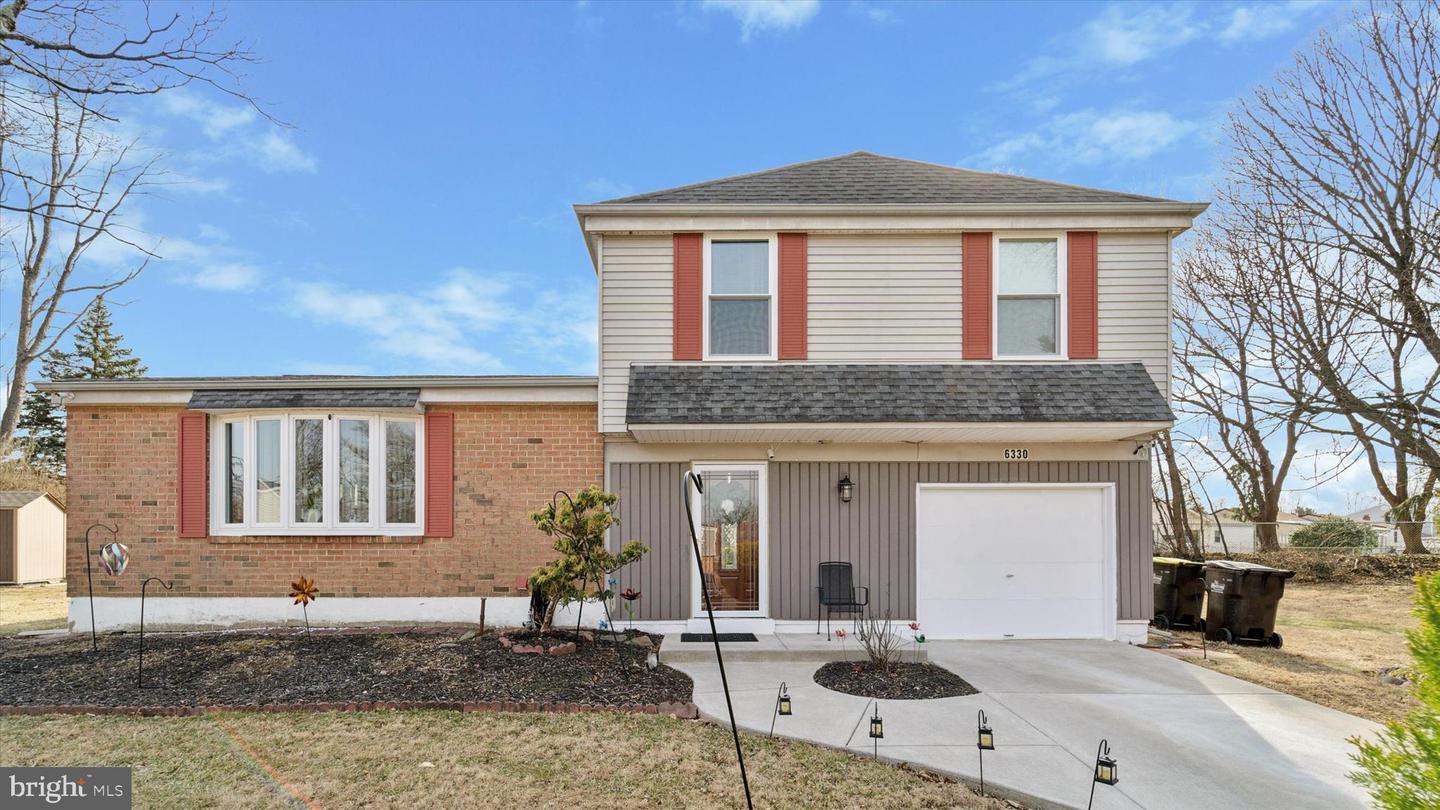 Plumly Cir, Bensalem, PA 19020