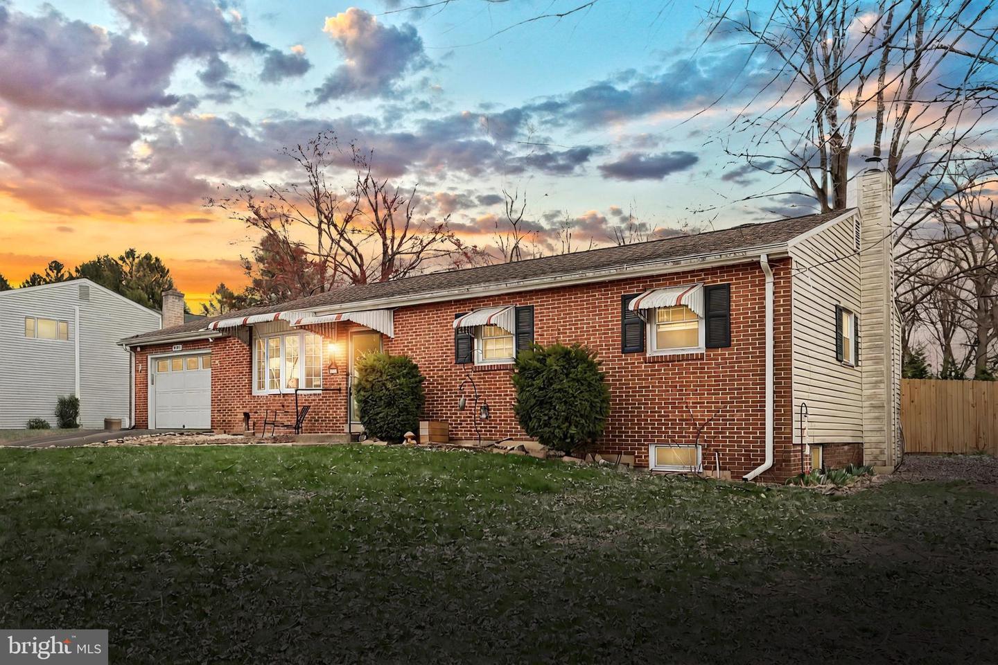Cannon Dr, Mechanicsburg, PA 17050