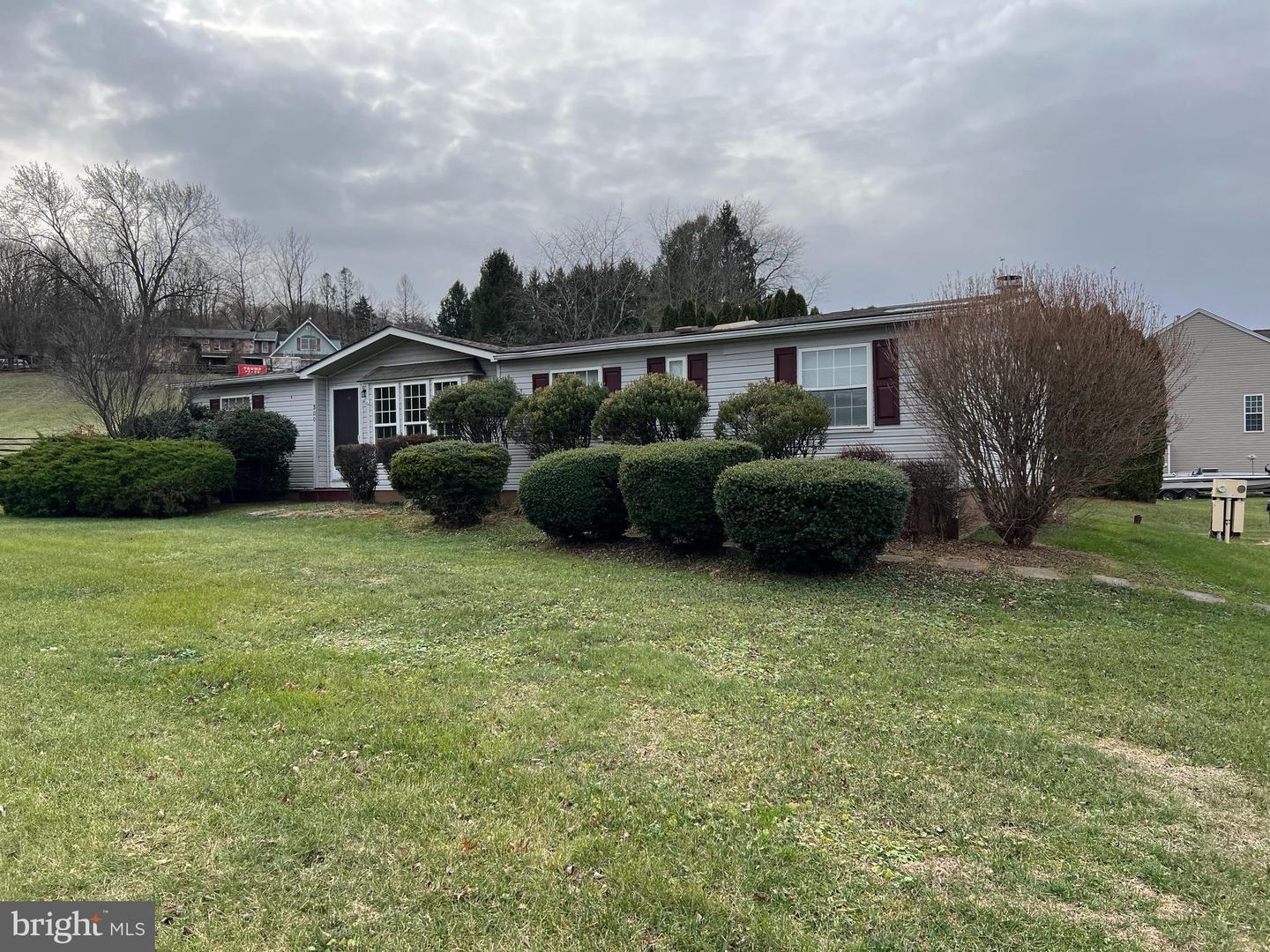 Brook Rd, Atglen, PA 19310