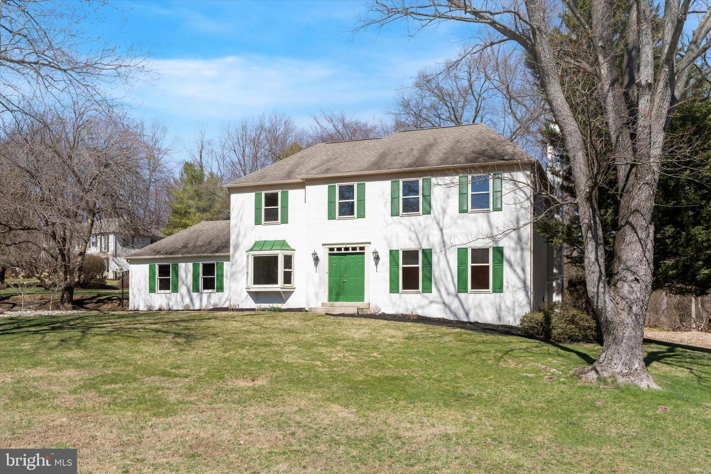Lynne Cir, Paoli, PA 19301
