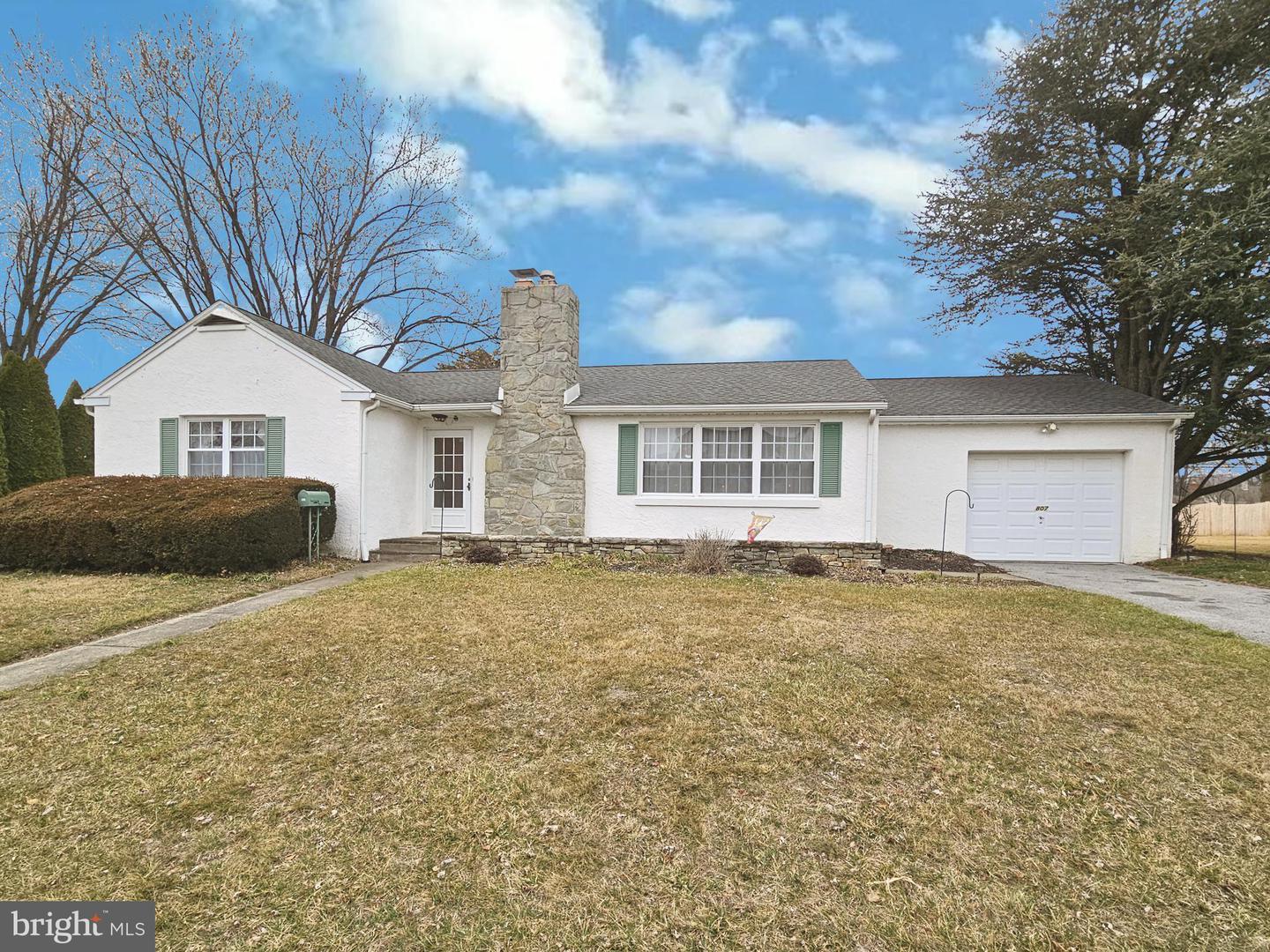 4th Ave, Parkesburg, PA 19365