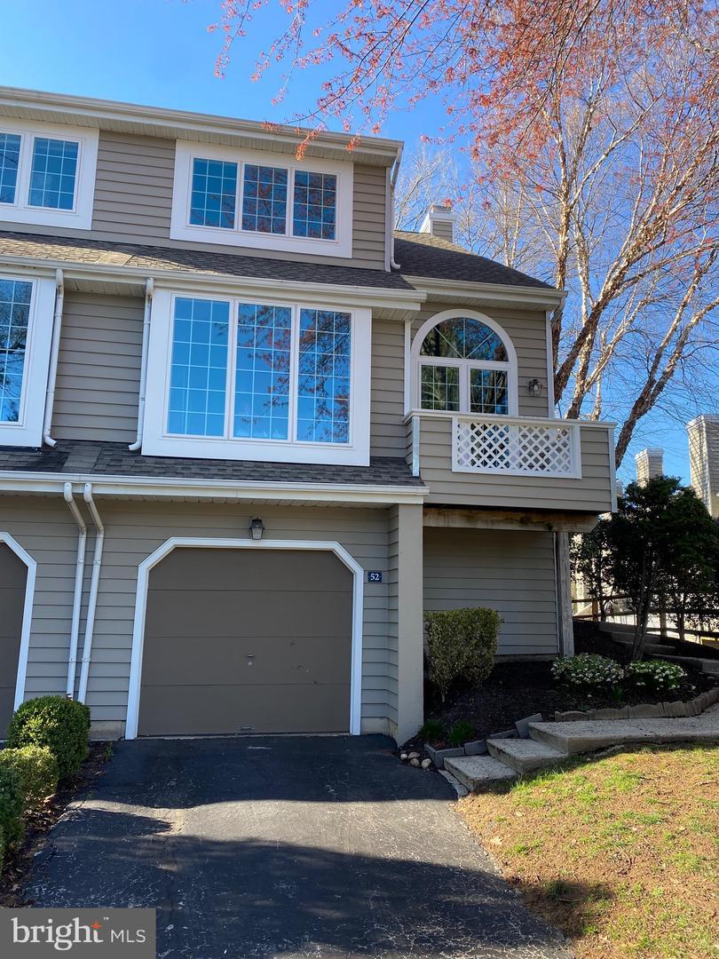 Cabot Dr, Chesterbrook, PA 19087