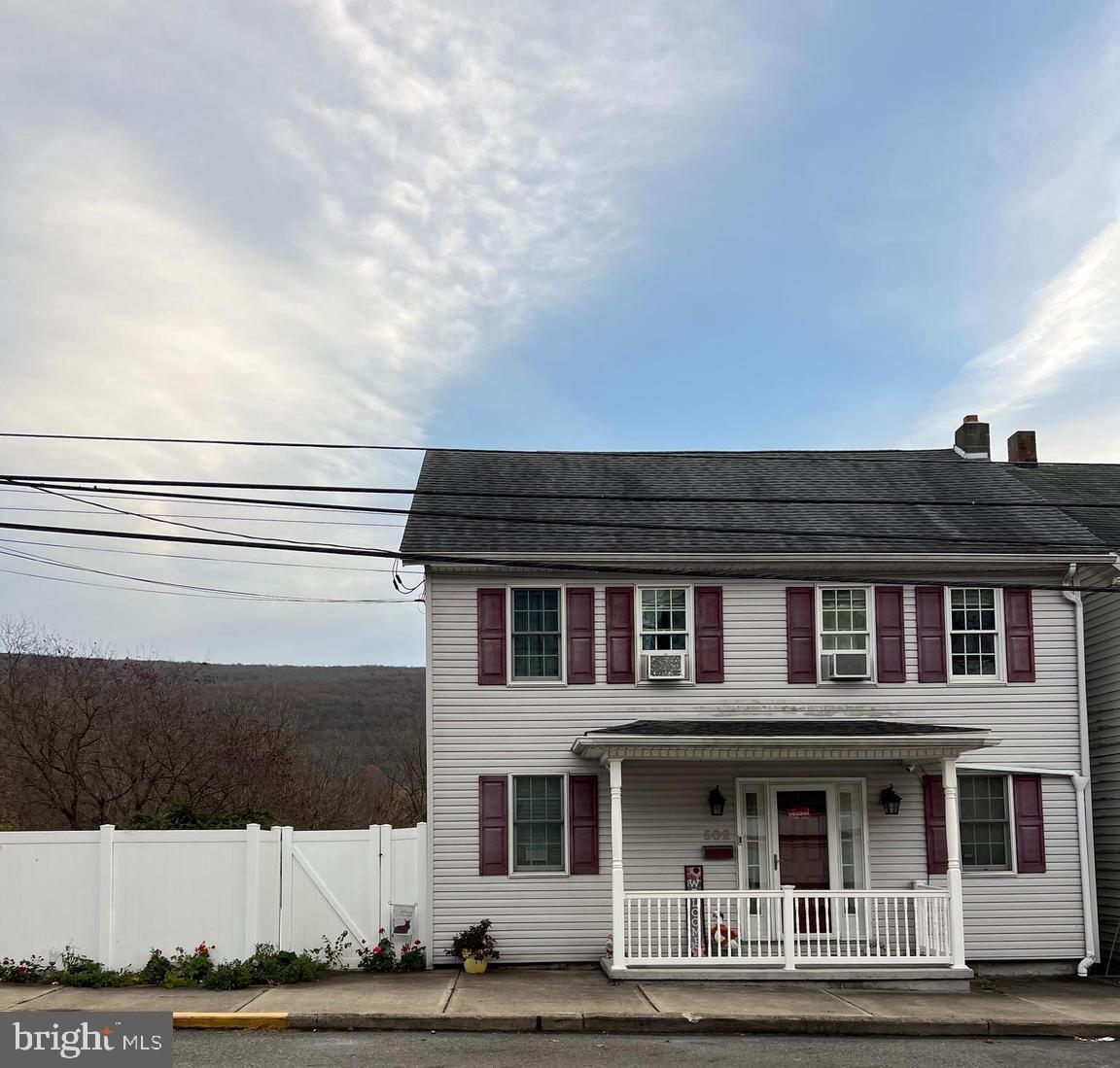 W Market St, Williamstown, PA 17098