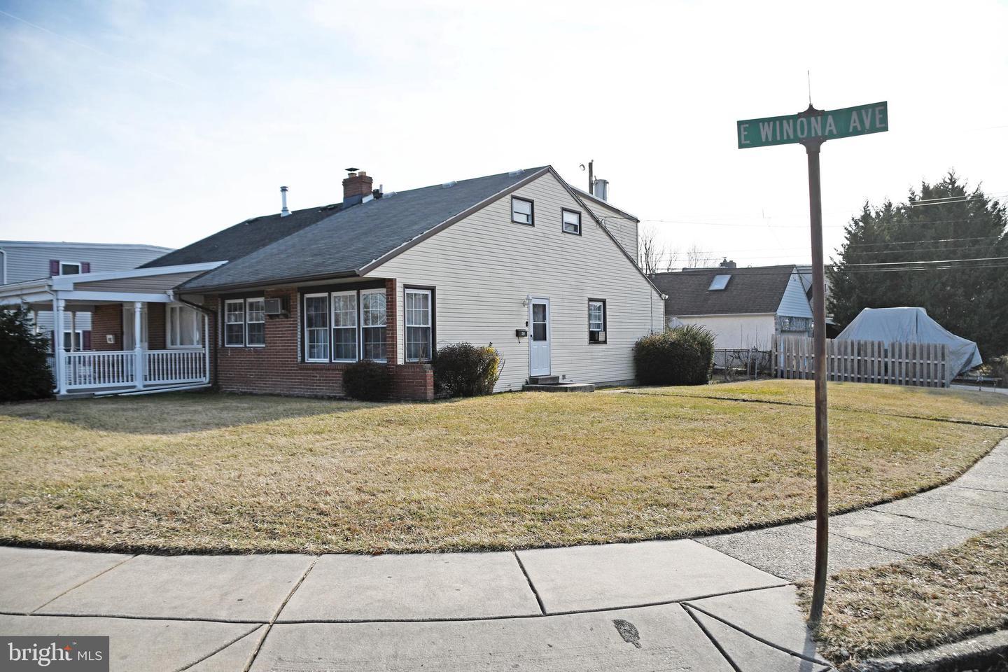 E Winona Ave, Norwood, PA 19074