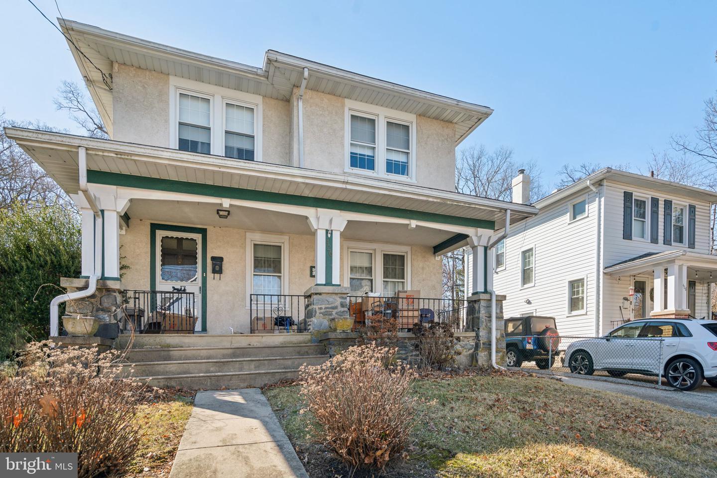 W Beechtree Ln, Wayne, PA 19087
