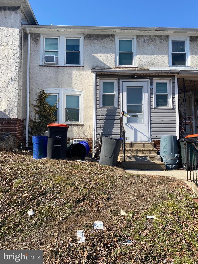 E 16th St, Chester, PA 19013
