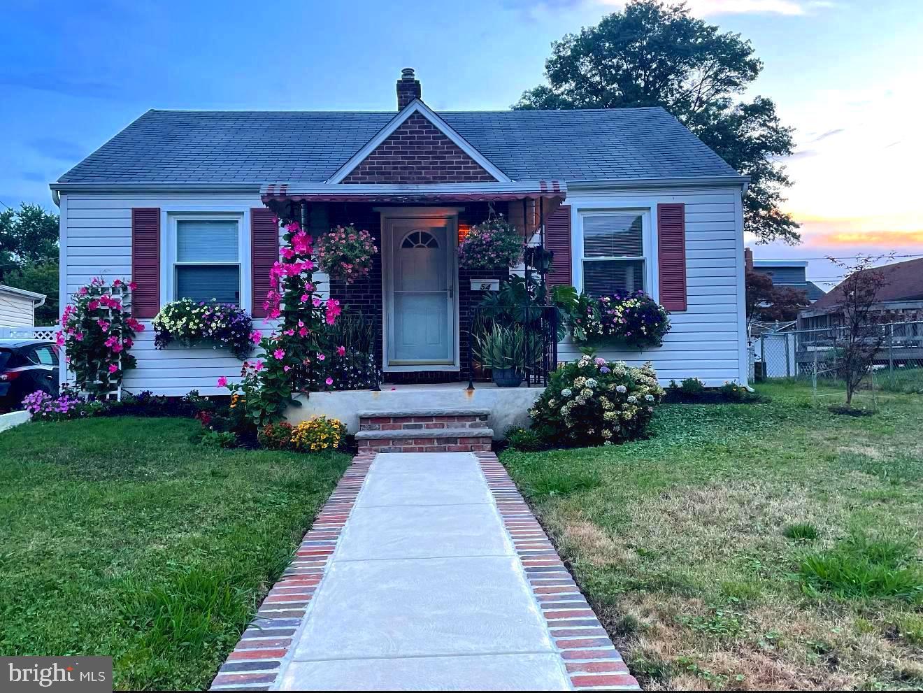 Martin Ln, Norwood, PA 19074