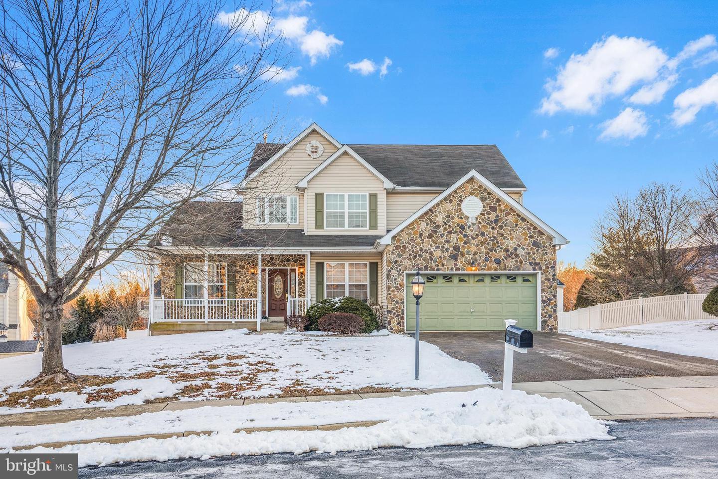 Amber Cir, Norristown, PA 19401