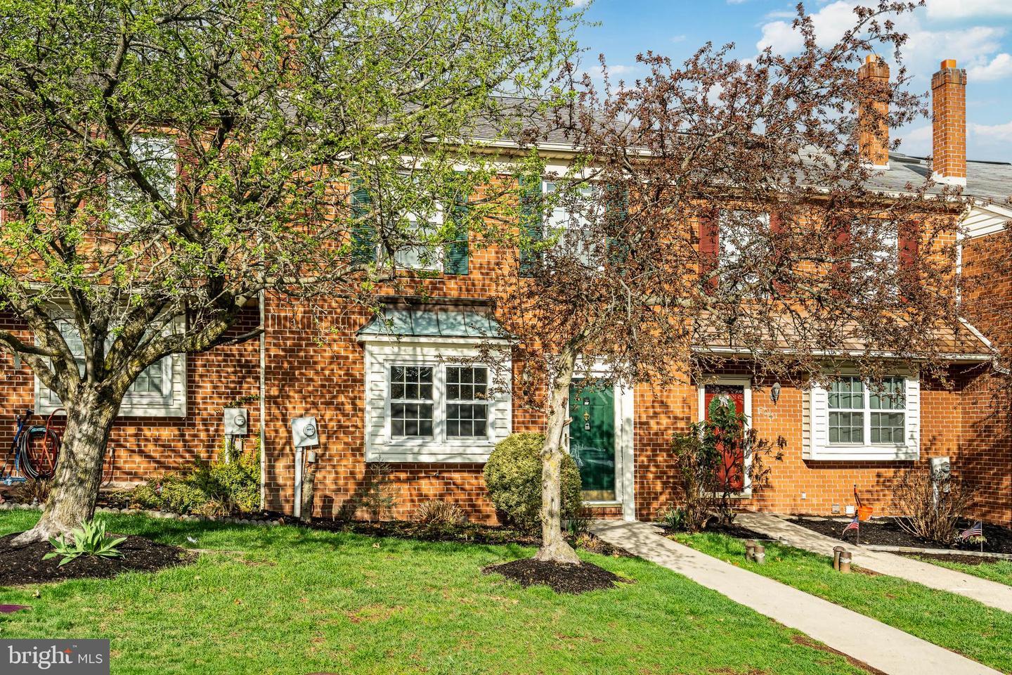 Village Green Dr, Gilbertsville, PA 19525