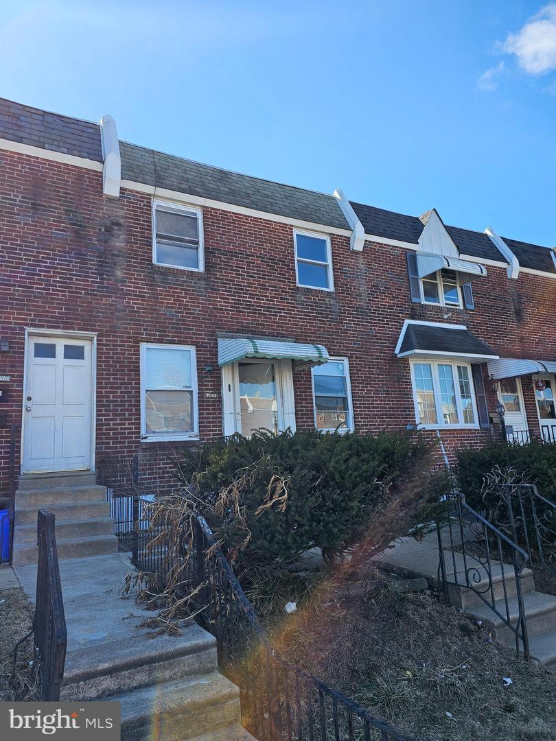 Mckinley St, Philadelphia, PA 19149