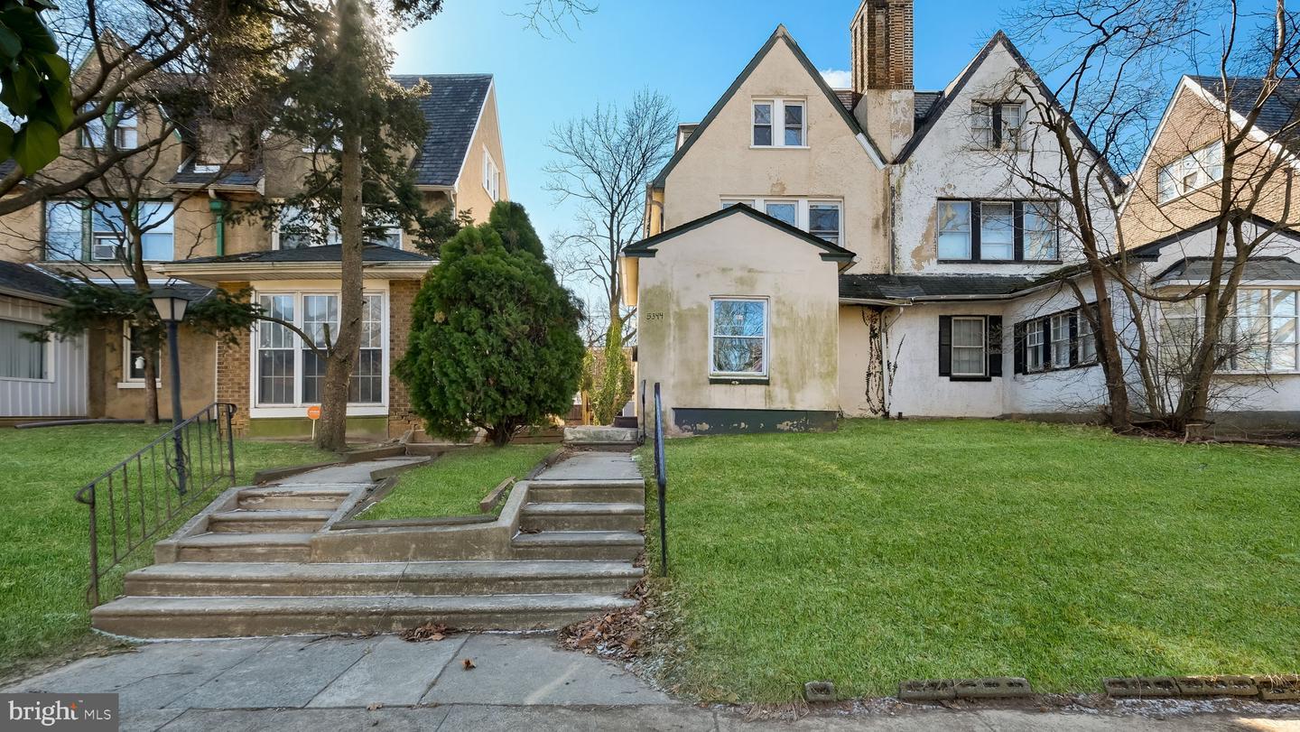 Gainor Rd, Philadelphia, PA 19131