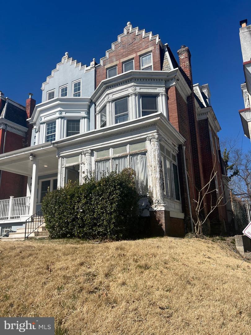 E Washington Ln, Philadelphia, PA 19144