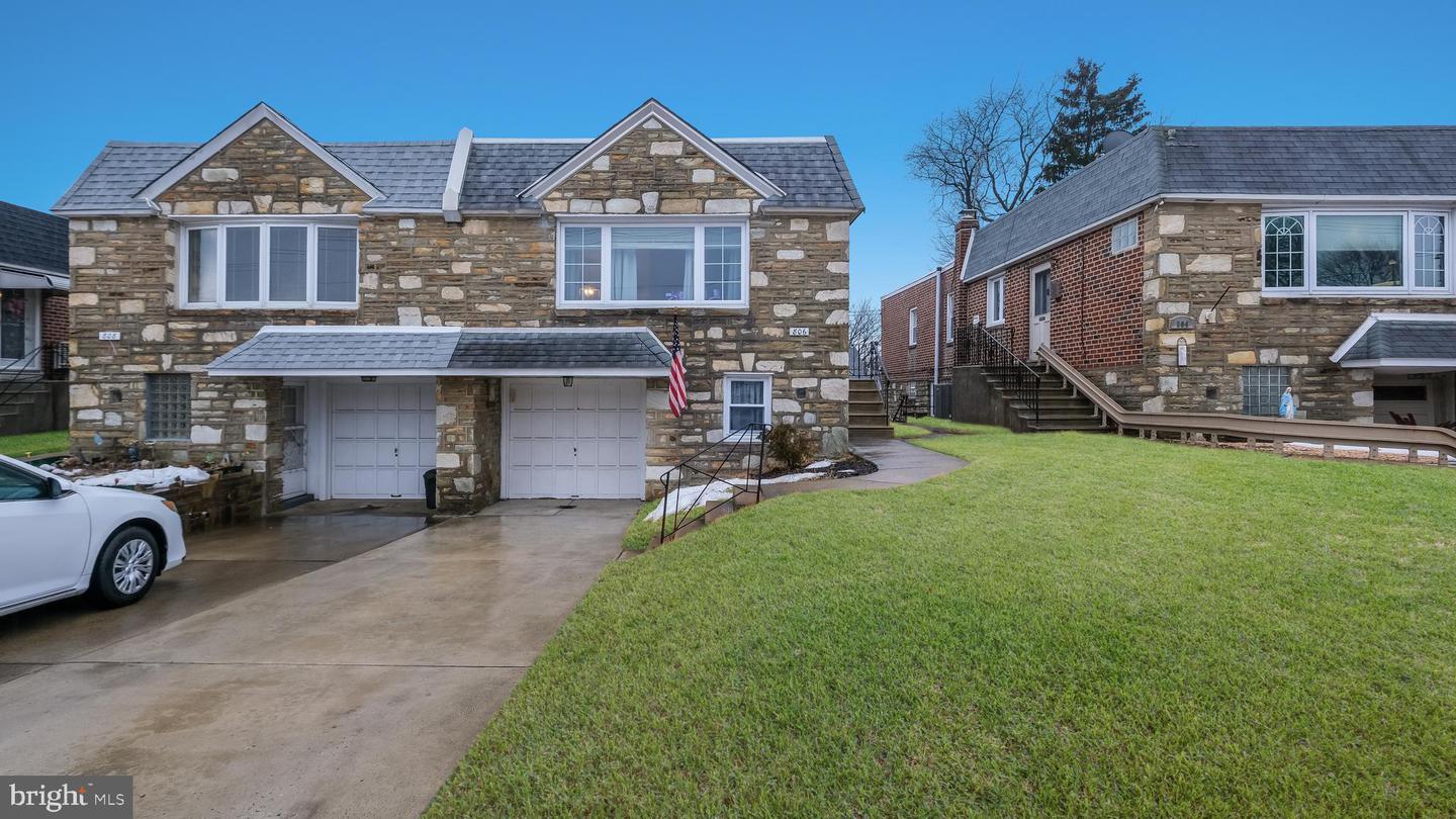 Borbeck Ave, Philadelphia, PA 19111