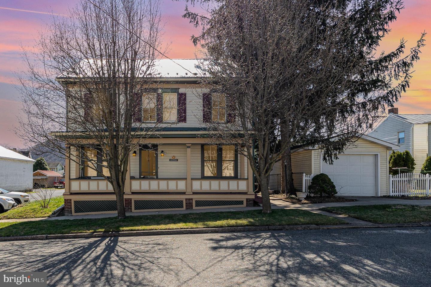 Broadway Ave, Duncannon, PA 17020