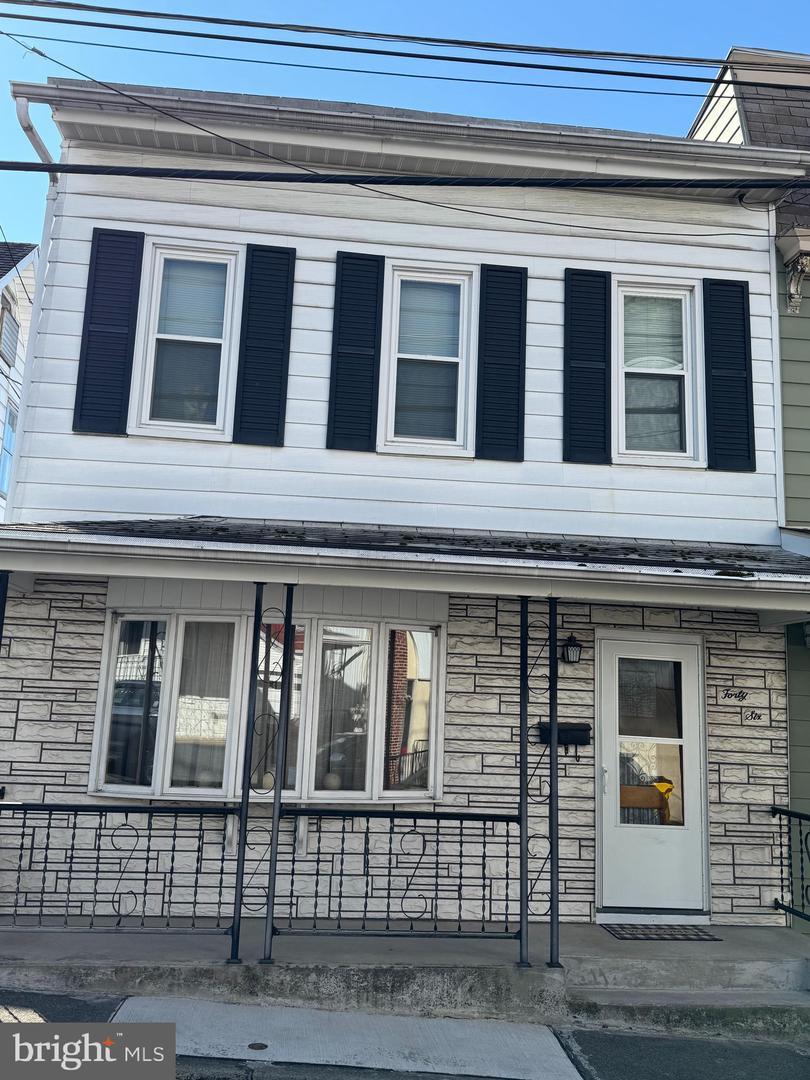 S Saint Peter St, Schuylkill Haven, PA 17972