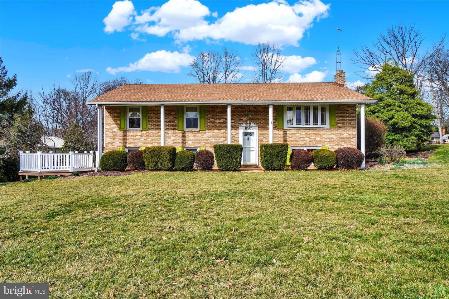 Harmony Grove Rd, Dover, PA 17315