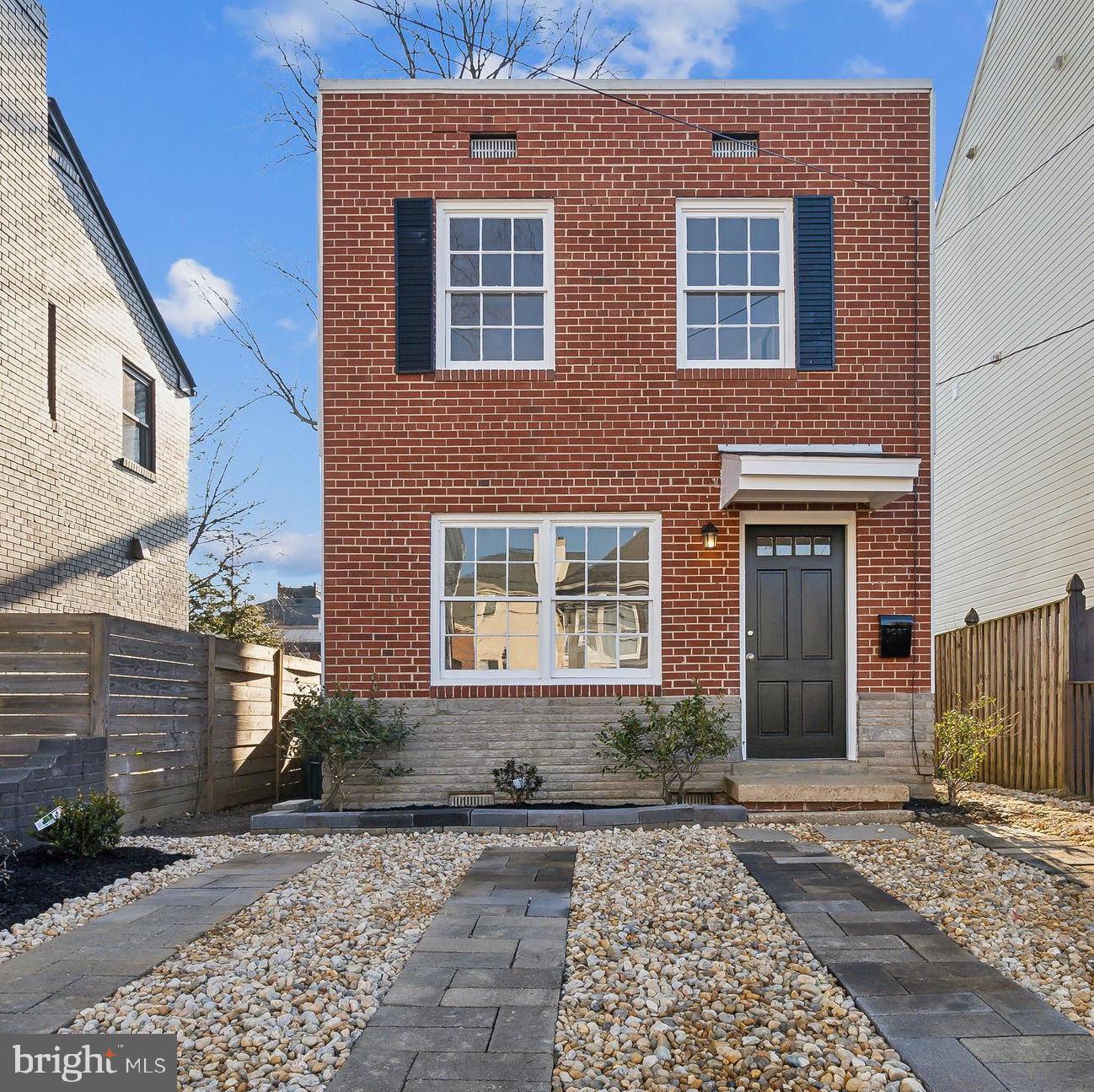 Elbert Ave, Alexandria, VA 22305