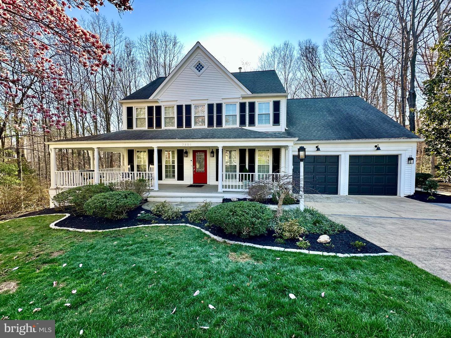Belleflower Dr, Springfield, VA 22152