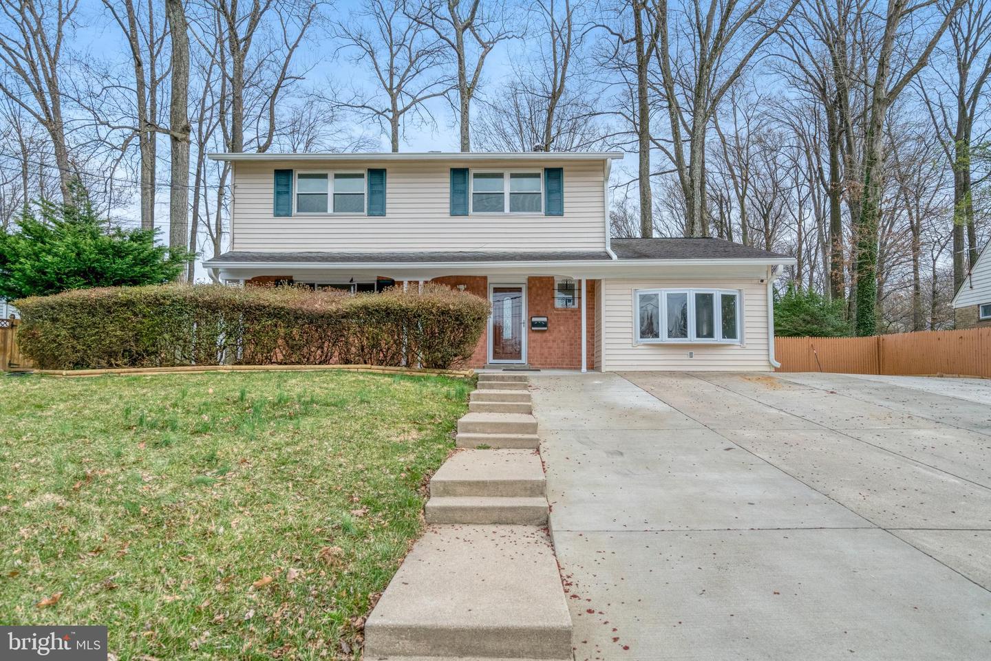 Burke Lake Rd, Springfield, VA 22151