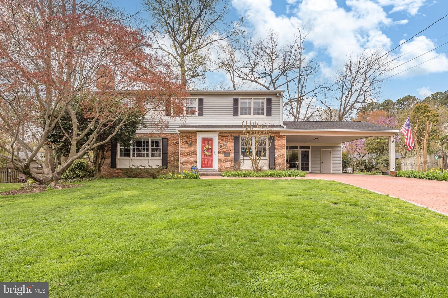 Blowing Rock Rd, Alexandria, VA 22309
