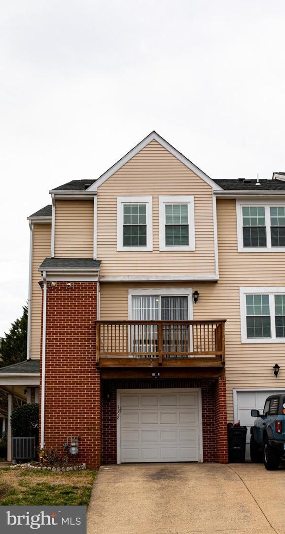 Coachcrest Ct, Manassas, VA 20109