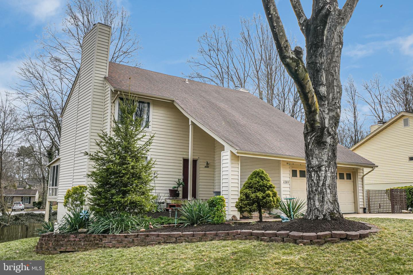 Ashgrove Dr, Dumfries, VA 22025
