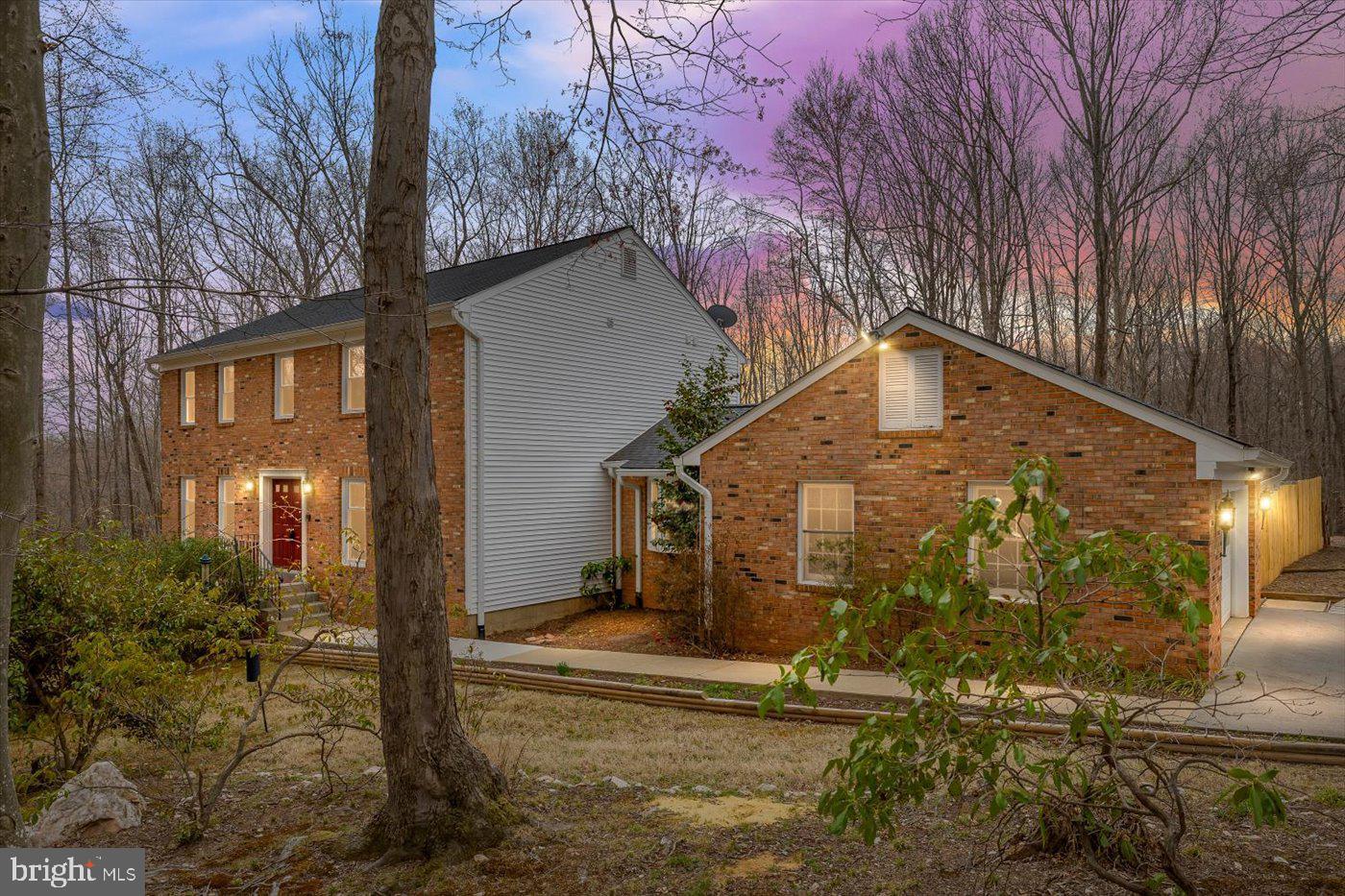 Stonehurst Dr, Woodbridge, VA 22192