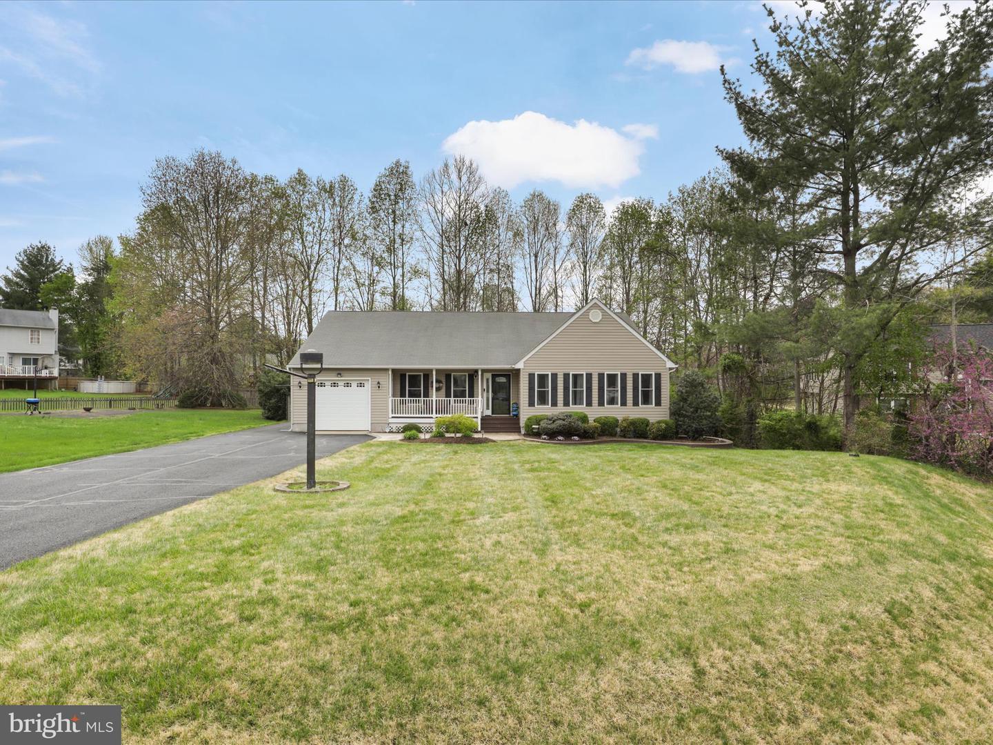 Tyll Ct, Stafford, VA 22556