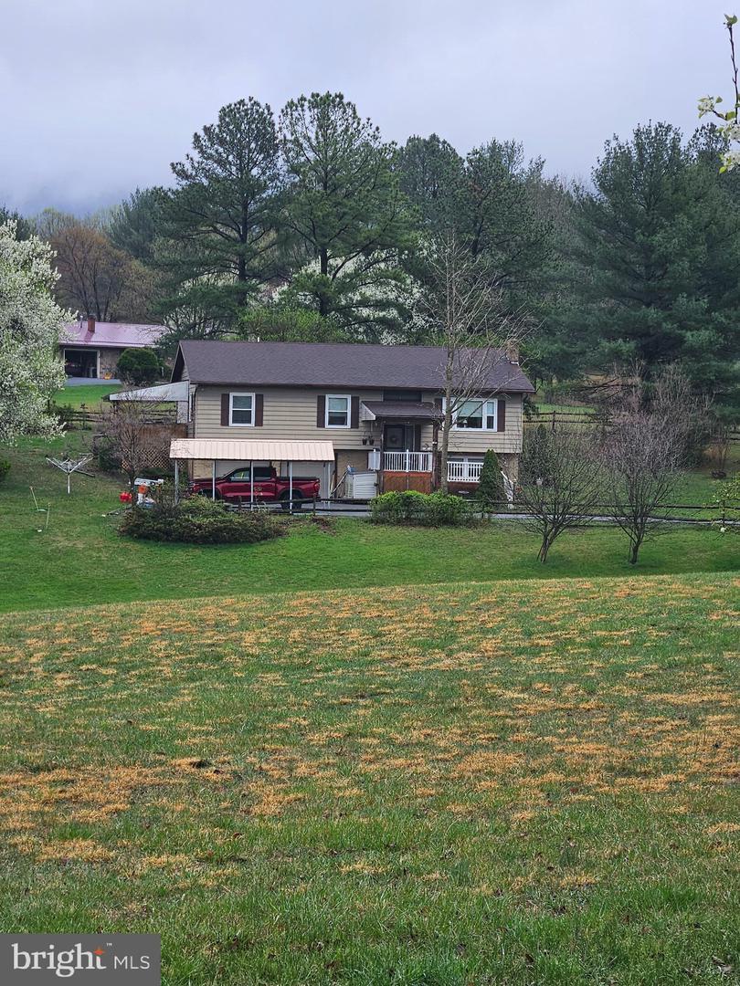 Hope Acres Dr, Berkeley Springs, WV 25411