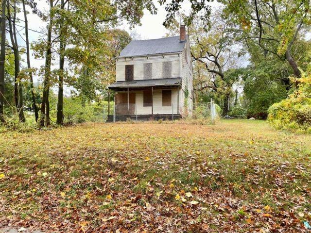 Clove Rd, Staten Island, NY 10301