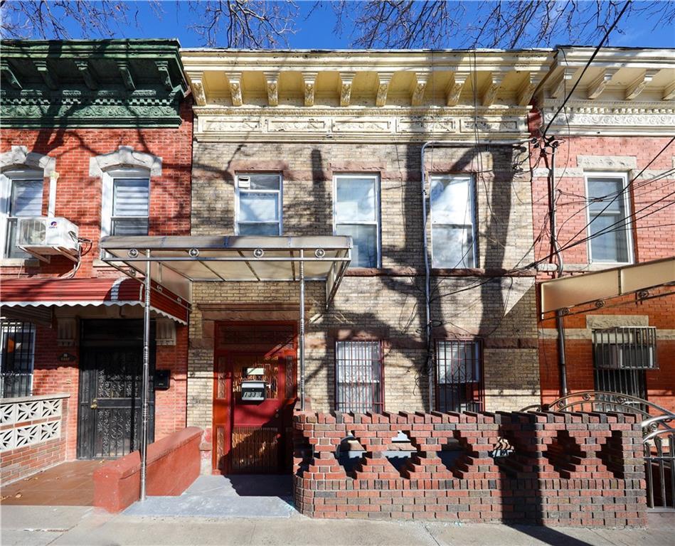64th St, Brooklyn, NY 11219