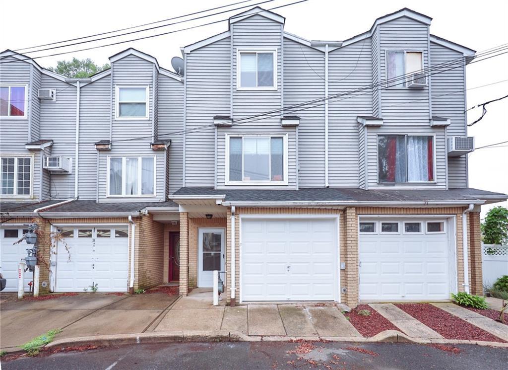 Girard St, Staten Island, NY 10307