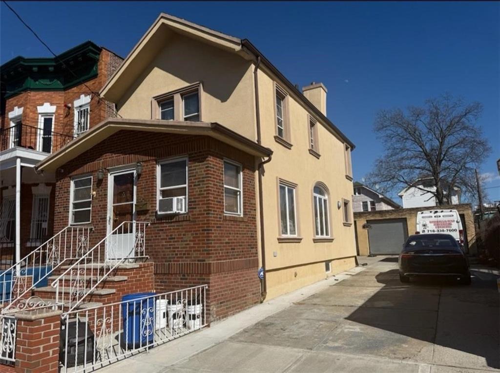 E 48th St, Brooklyn, NY 11234