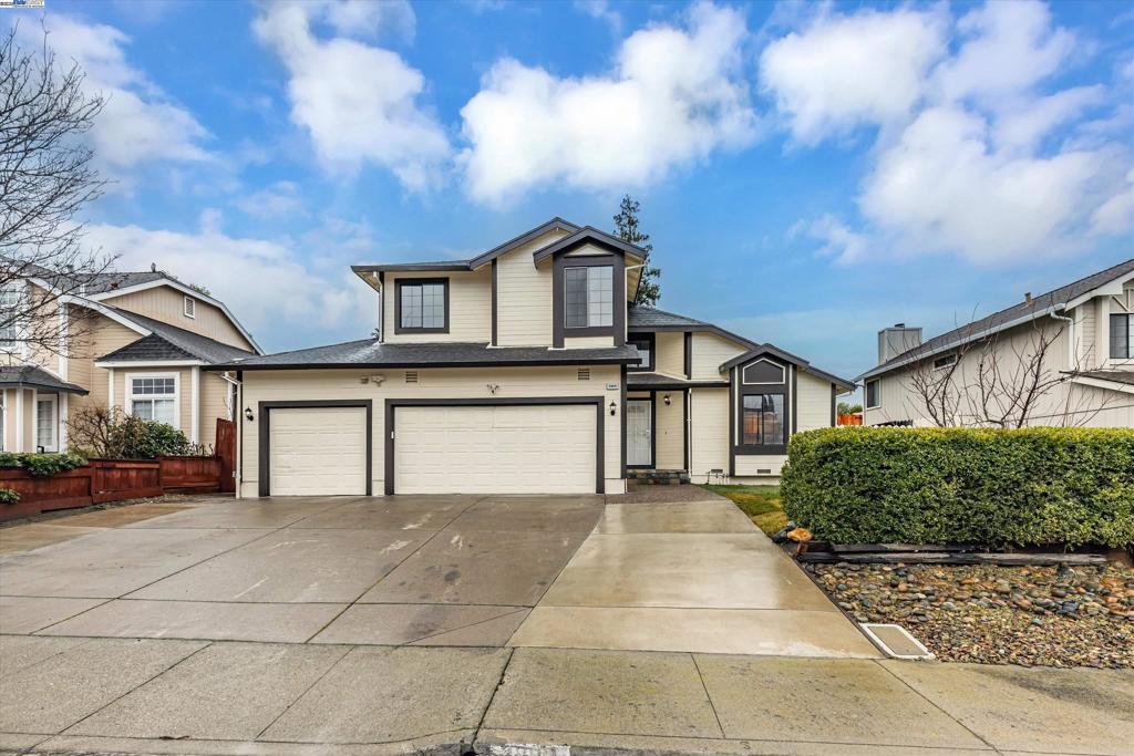 Rockford Dr, Antioch, CA 94509