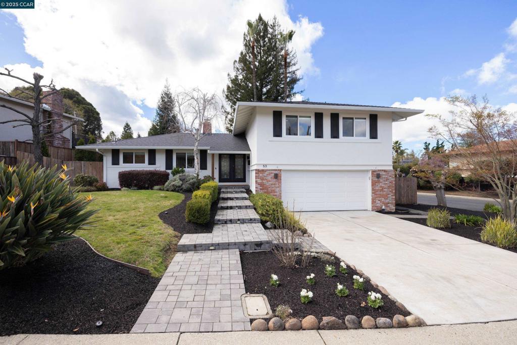 Dublin Dr, Pleasant Hill, CA 94523