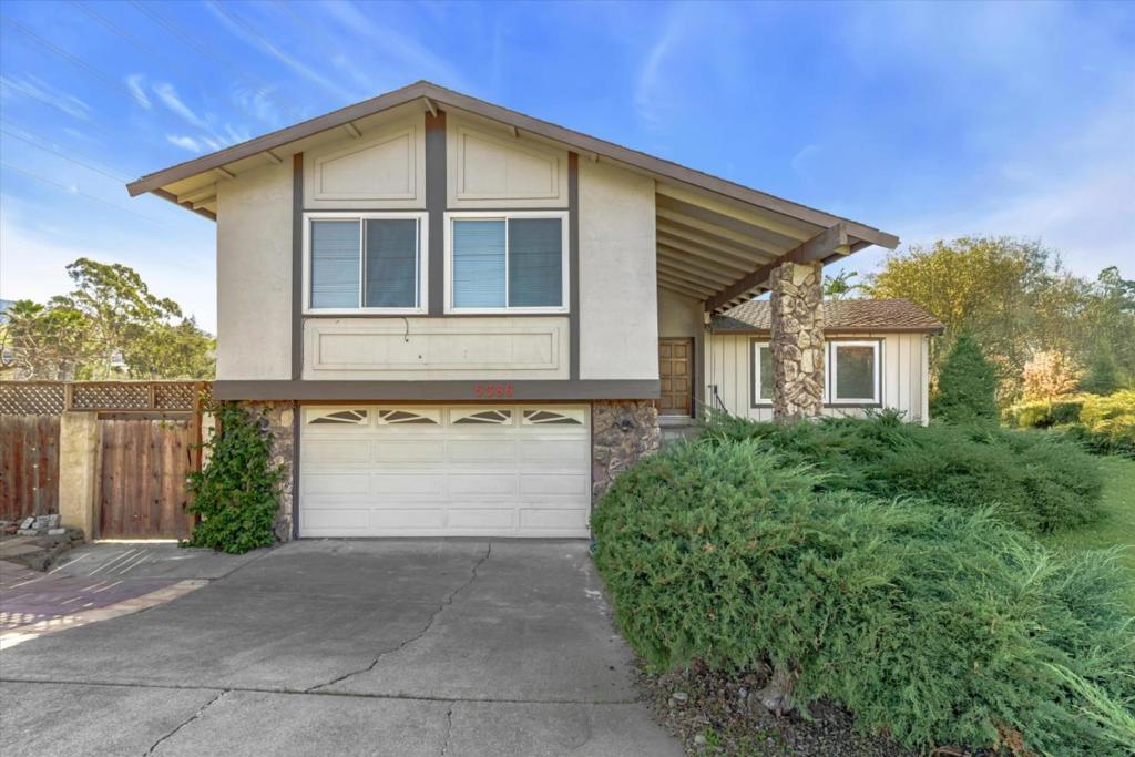 Myrtle Dr, Concord, CA 94521