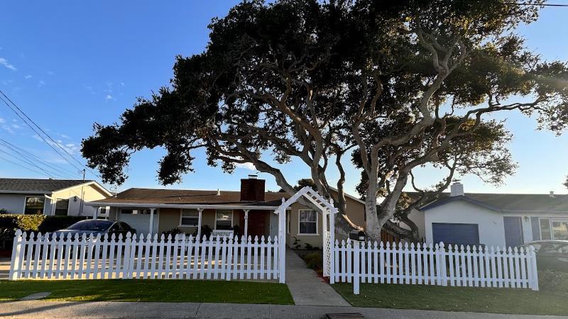 Portola Dr, Monterey, CA 93940
