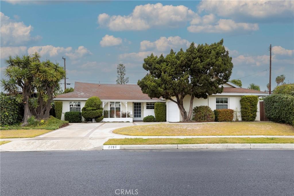 Andora Dr, La Mirada, CA 90638