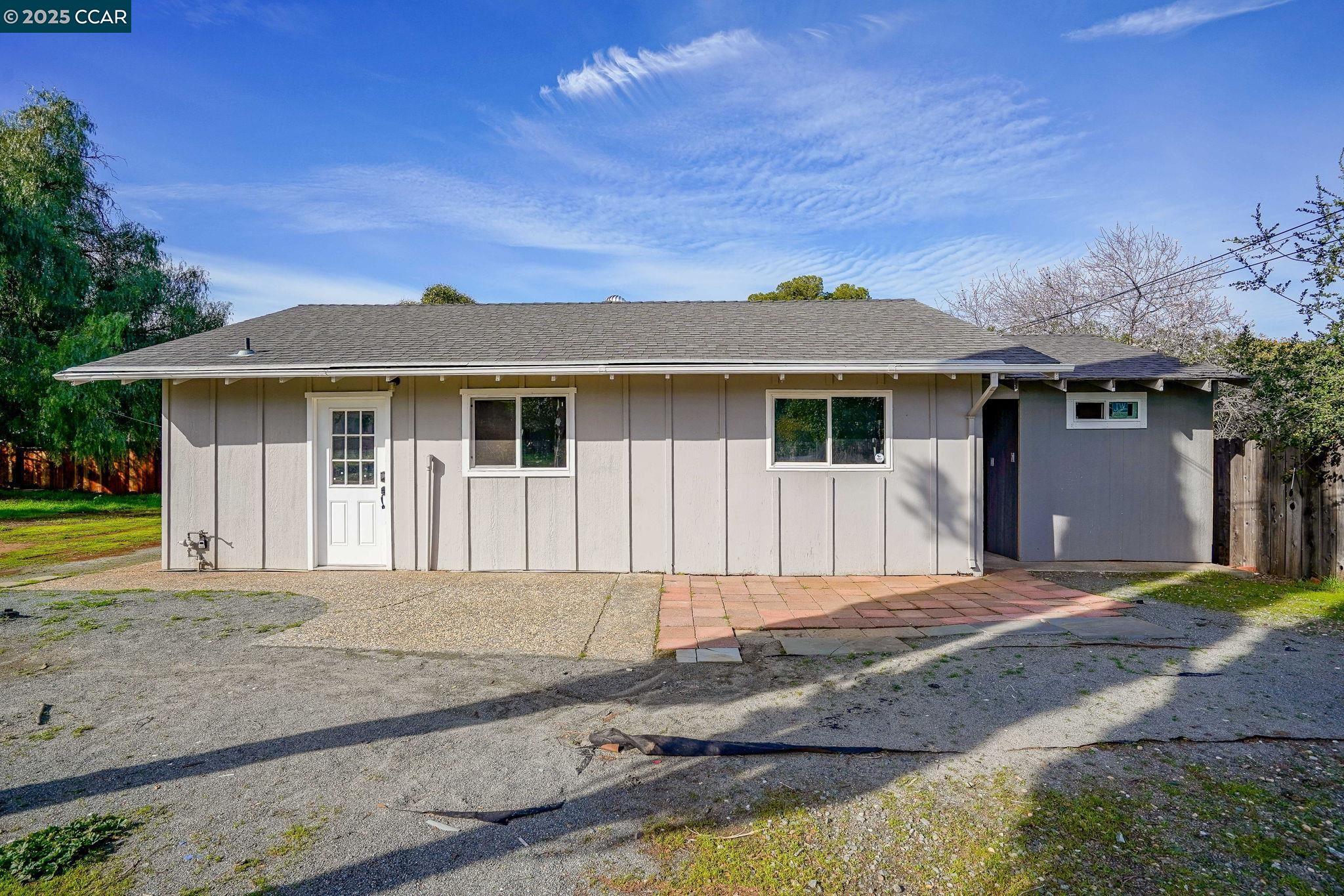Pine Hollow Rd, Clayton, CA 94517