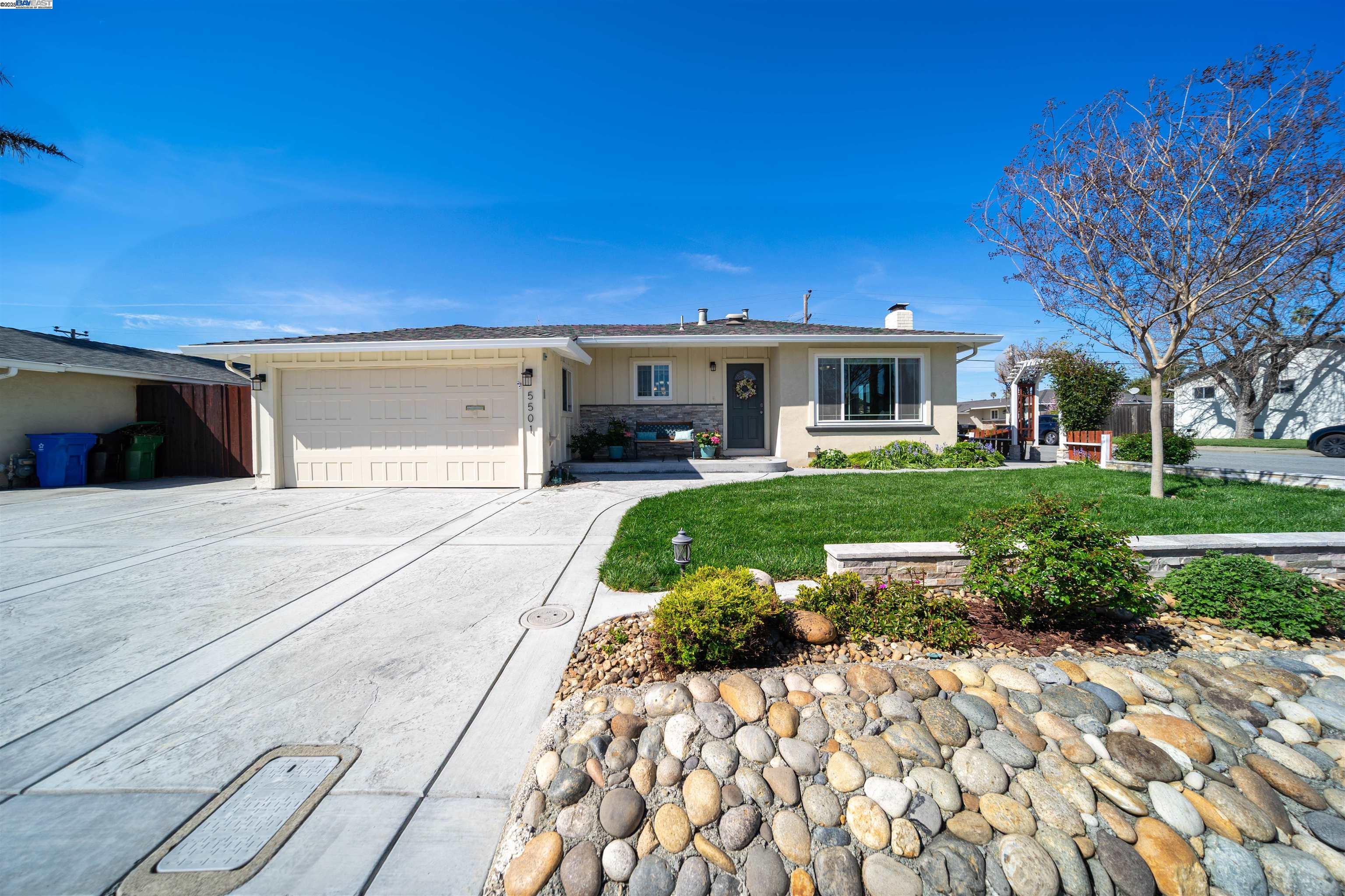 Butano Park Dr, Fremont, CA 94538