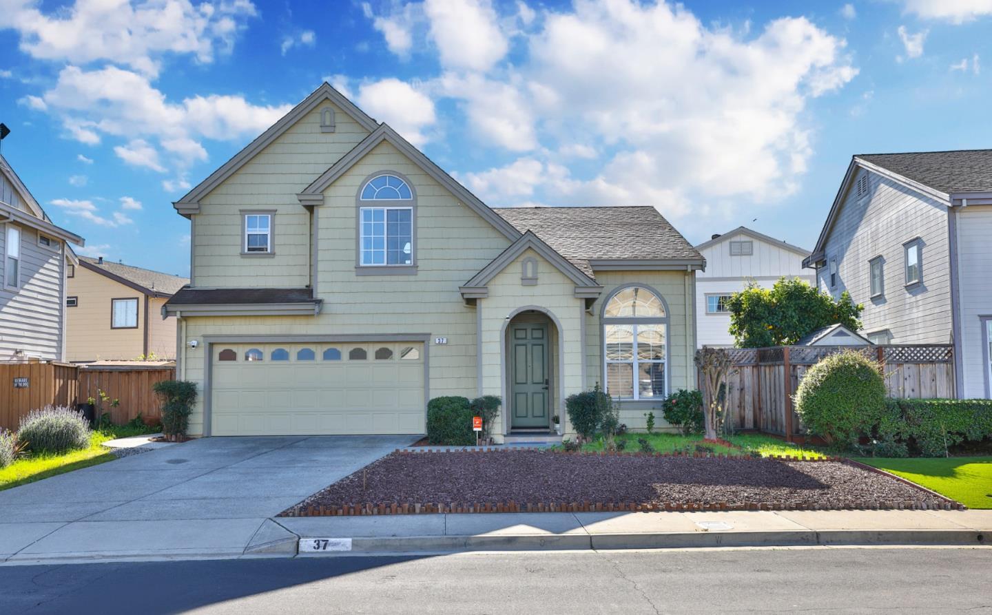 Lance Way, Hayward, CA 94544