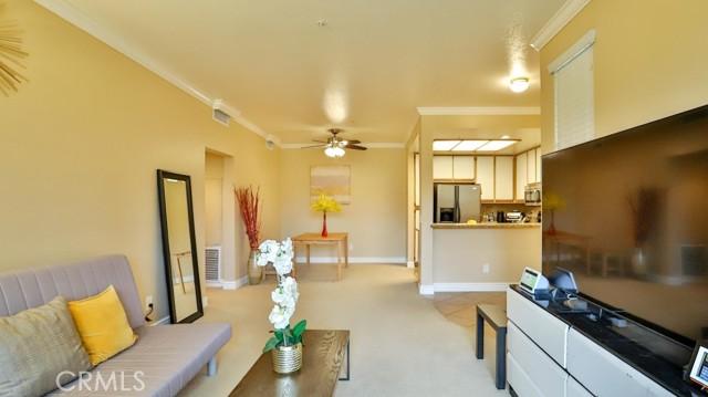 Gallery Way, Tustin, CA 92782