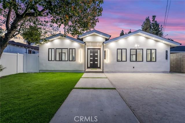 Archwood St, Van Nuys, CA 91405