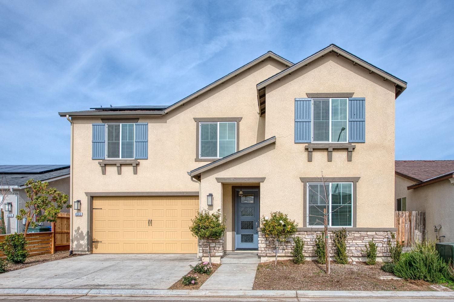E Huffman Ave, Fresno, CA 93727