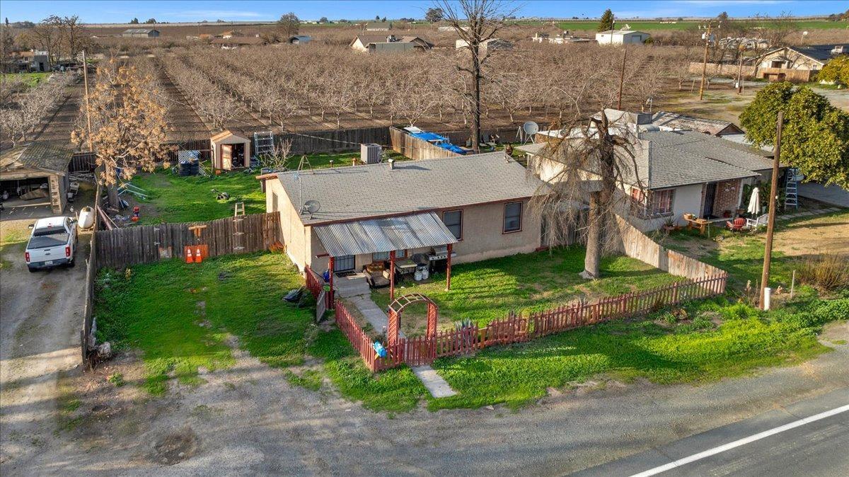 Waukena Dr, Tulare, CA 93274