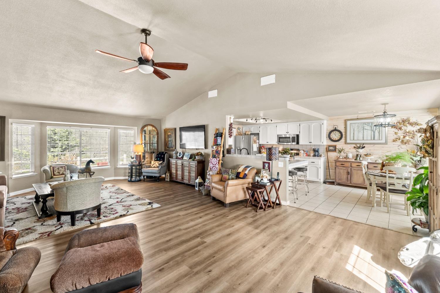 River Knolls Rd, Coarsegold, CA 93614